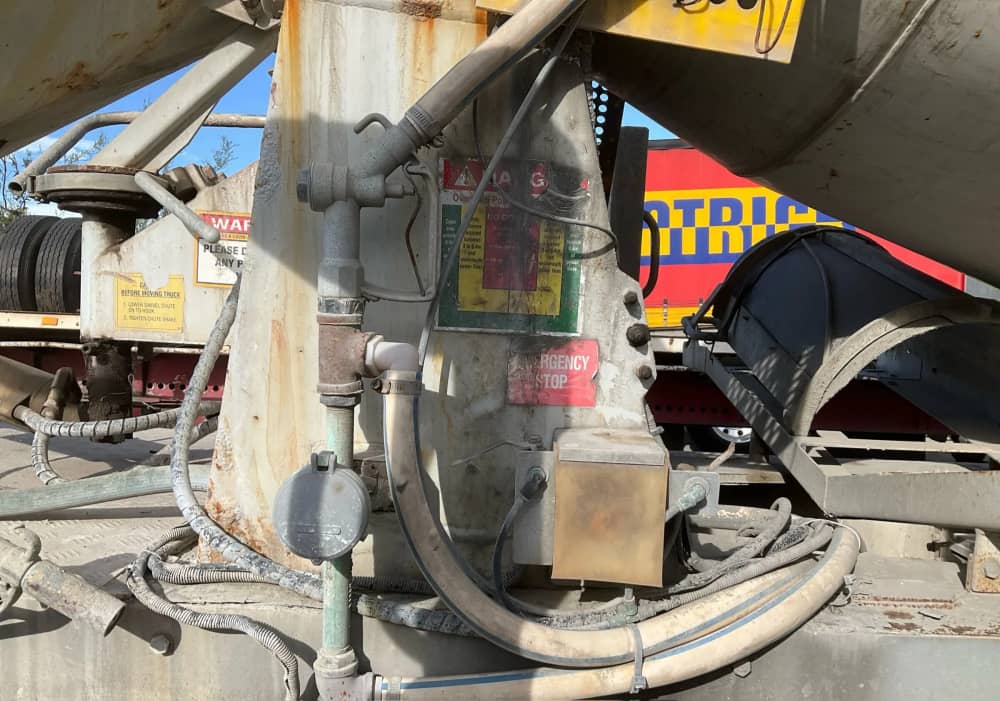 2017 BTE Tri Semi - Image 13