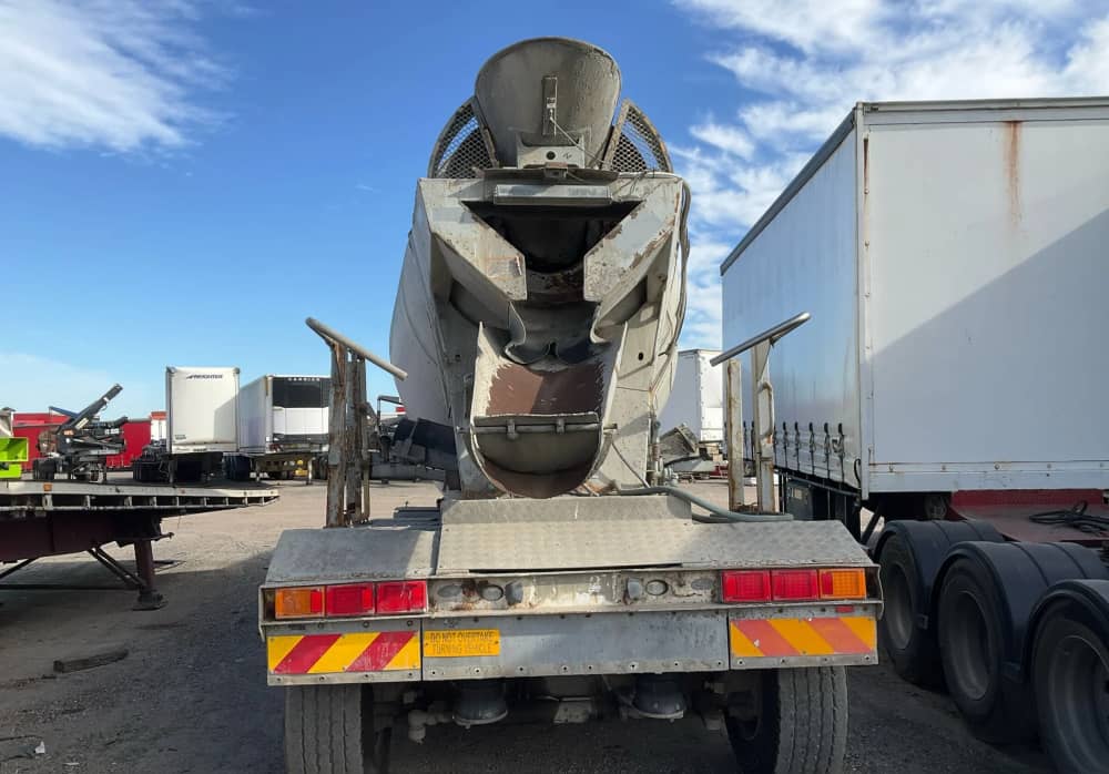 2017 BTE Tri Semi - Image 22