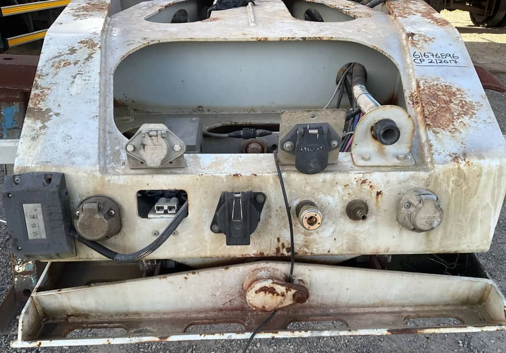 2017 BTE Tri Semi - Image 23