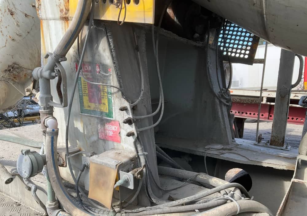 2017 BTE Tri Semi - Image 12