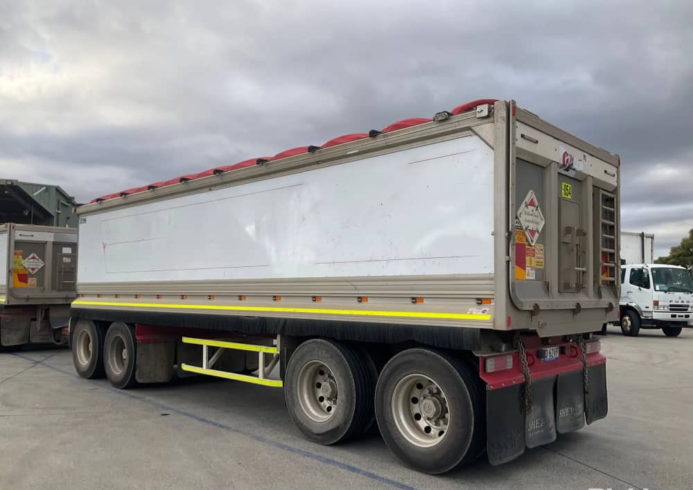 2020 John Shephard Trailers Shepard A4 DOG-300T