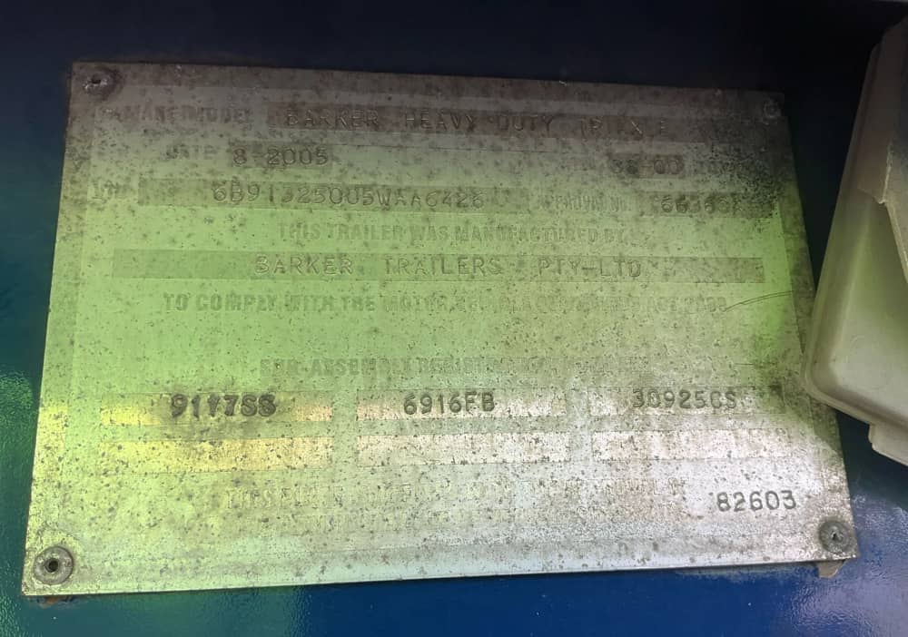 2005 Barker Heavy Duty Tri Axle - Image 2