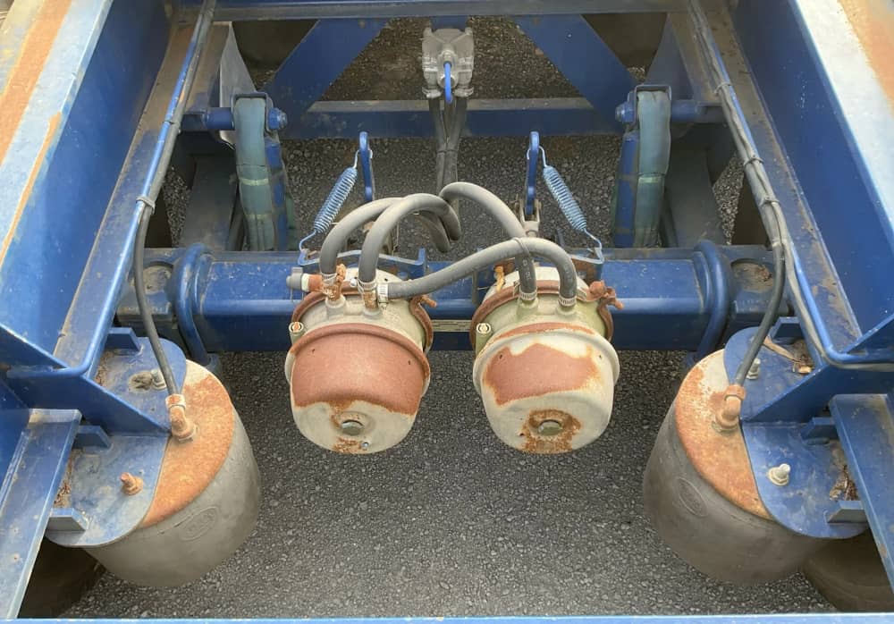 2005 Barker Heavy Duty Tri Axle - Image 7