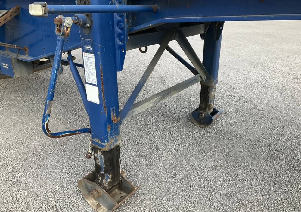 2005 Barker Heavy Duty Tri Axle - Image 9