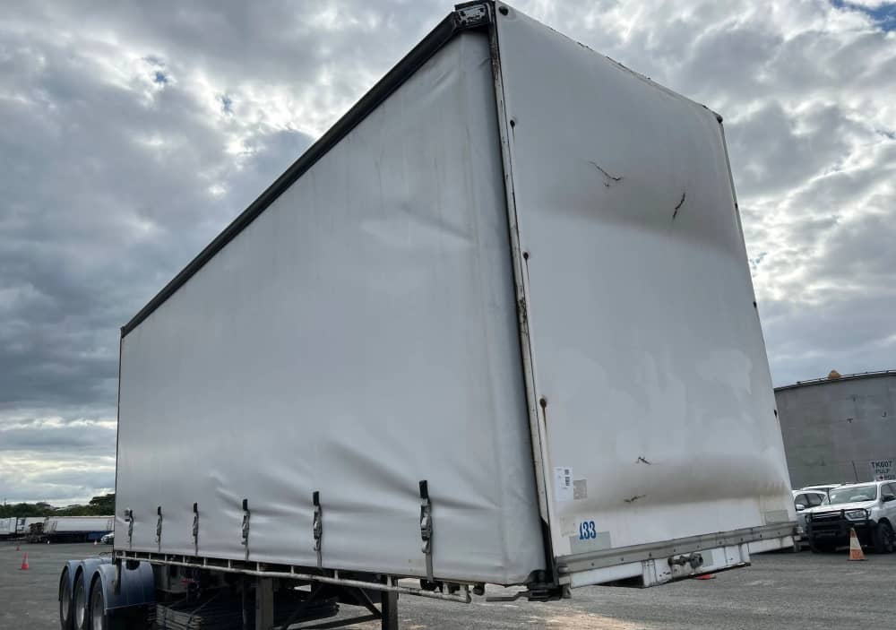 2009 Barker Heavy Duty Tri Axle