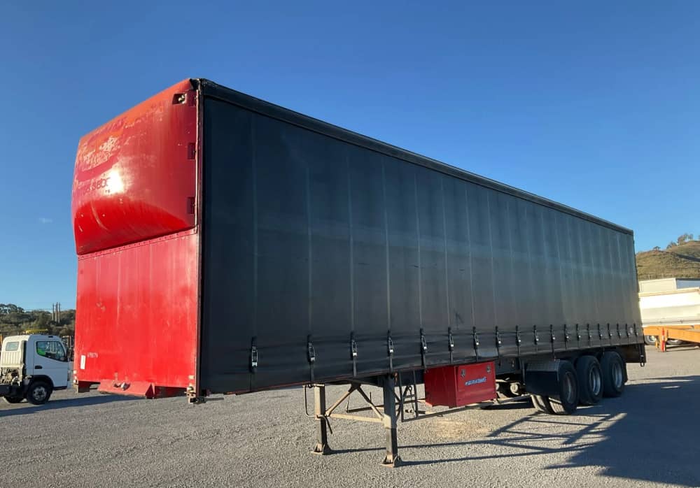 1990 Krueger ST-3-32 - Image 3