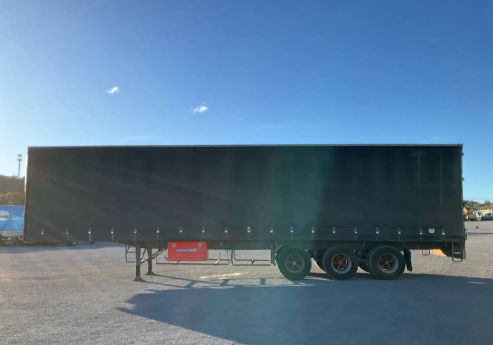 1990 Krueger ST-3-32 - Image 10