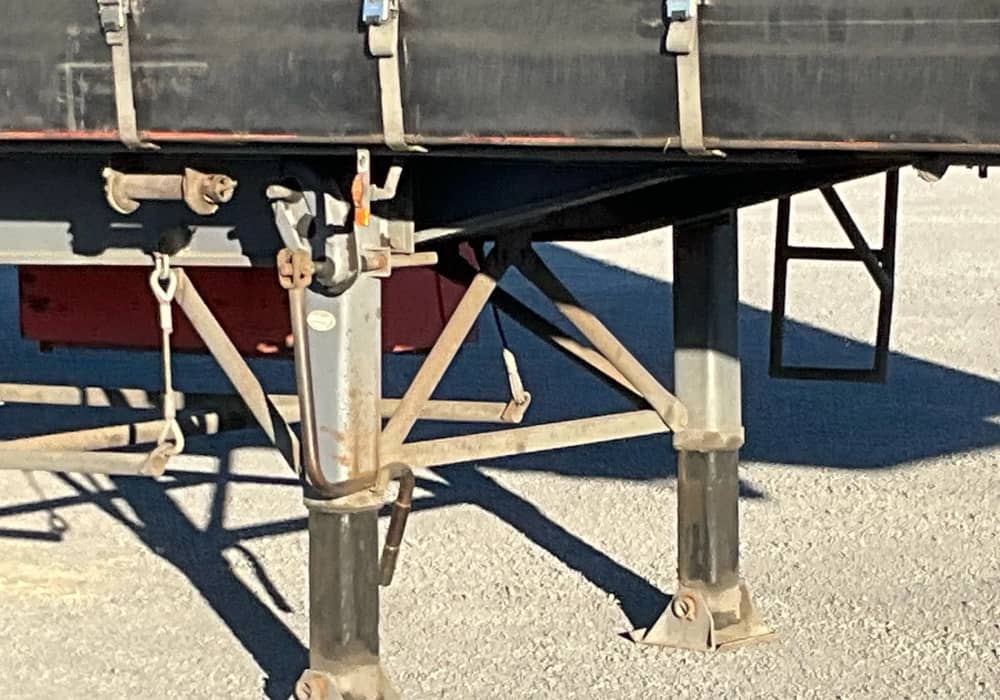 1990 Krueger ST-3-32 - Image 14