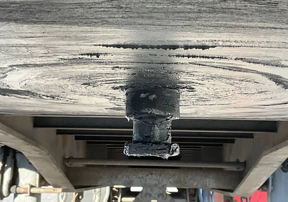 1990 Krueger ST-3-32 - Image 15