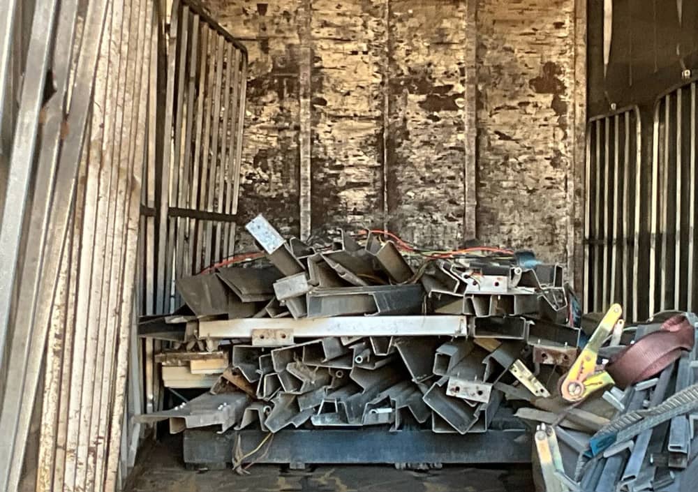 1990 Krueger ST-3-32 - Image 23