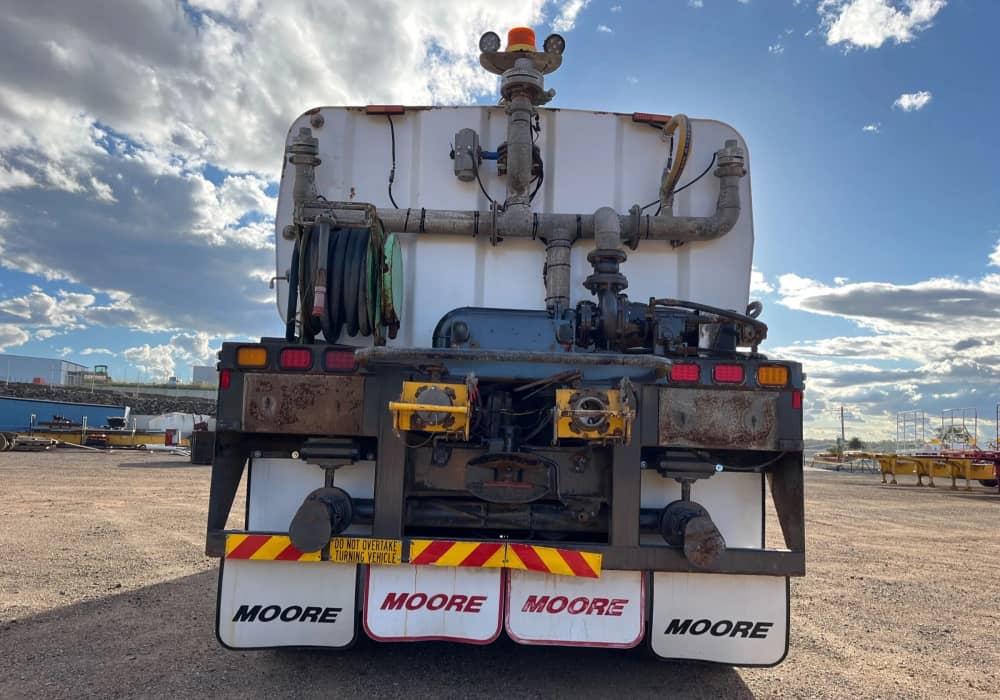 2020 Moore - Image 28